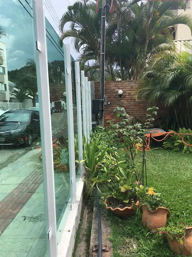 Casa Com Piscina Canasvieiras Florianópolis البرازيل